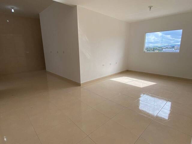 #99 - Apartamento para Locação em Caruaru - PE