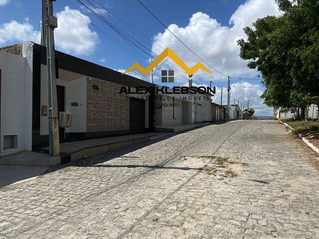 #61 - Casa para Venda em Caruaru - PE - 2