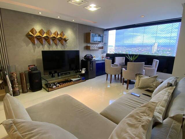 #311 - Apartamento para Venda em Caruaru - PE