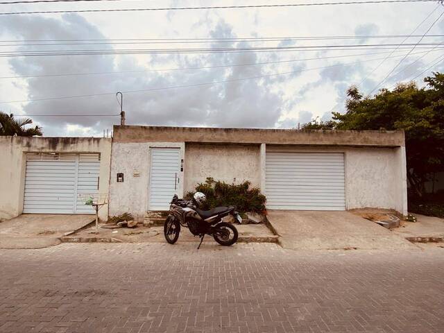 #315 - Casa para Venda em Caruaru - PE